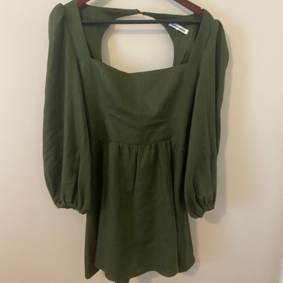 Reformation Open Back Mini Dress - Picture 2 of 6